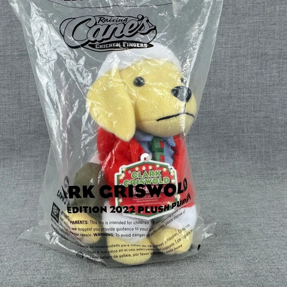 Raising Cane's National Lampoon's Christmas Vacation Plush Set 2022 Clark Eddie